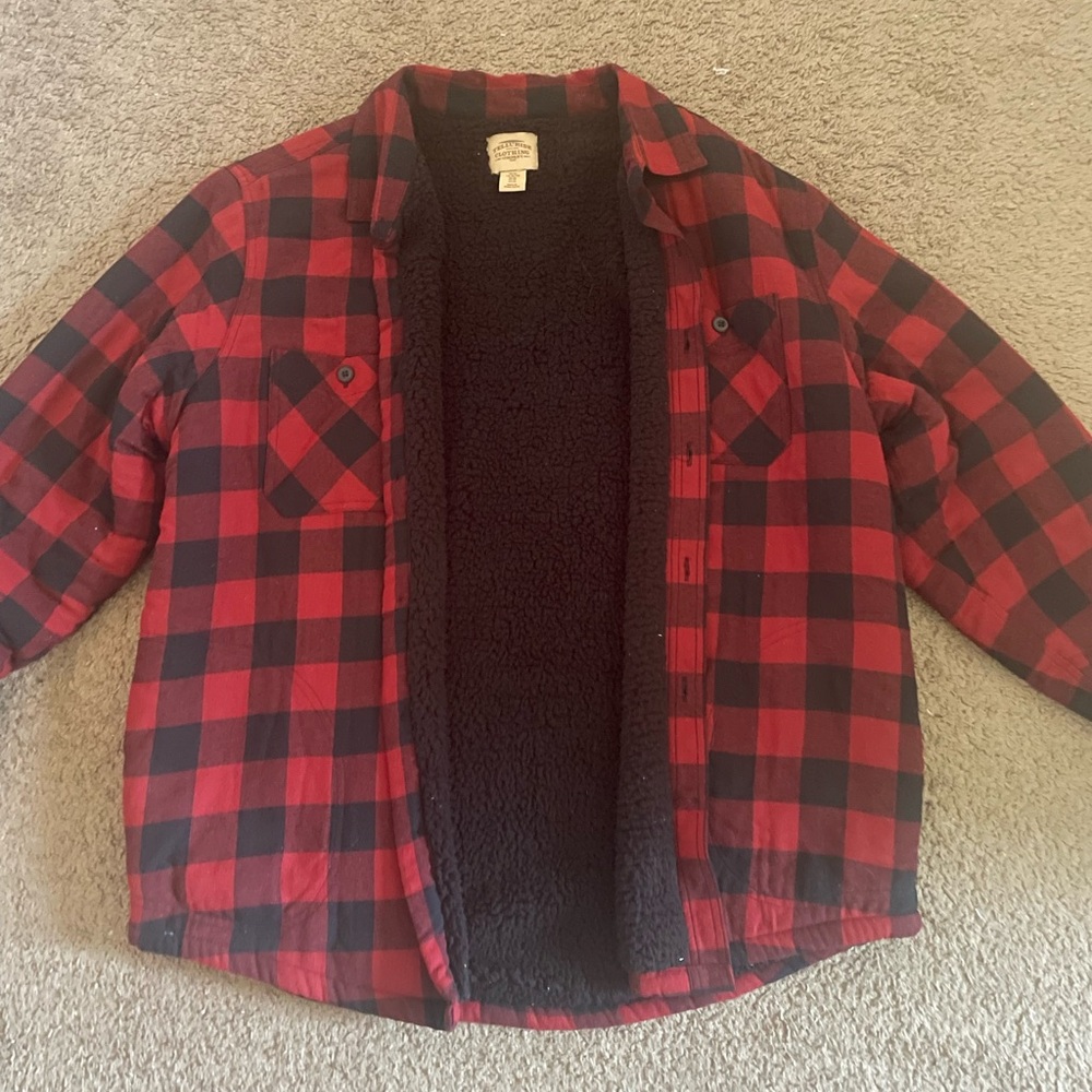 Black and red fur flannel button up coat - Picture 1 of 2